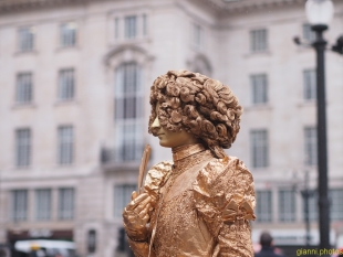 Piccadilly Circus